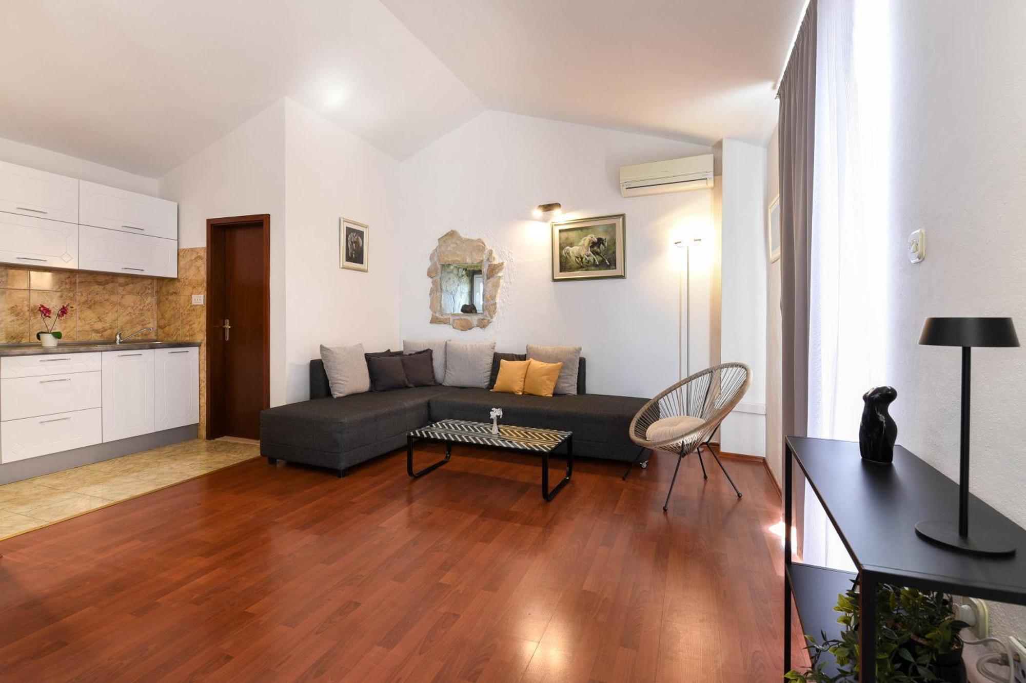 Villa Danica On The Hills, Seaview 珀德垂那 外观 照片