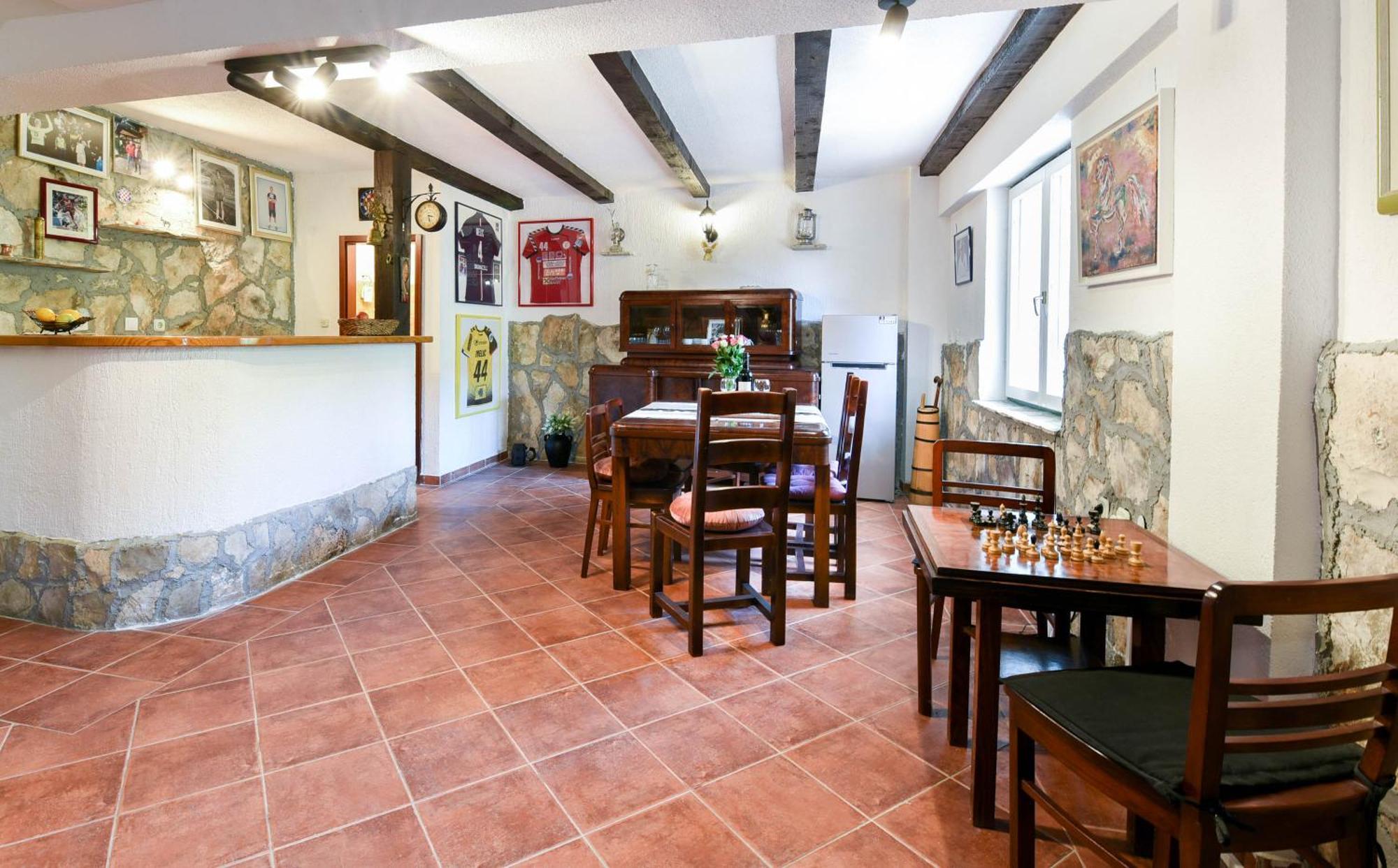 Villa Danica On The Hills, Seaview 珀德垂那 外观 照片
